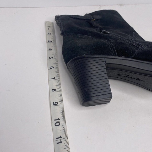 CLARKS Bendables Black Suede Leather Zip Ankle Boots Womens 10 W Lined 39384 - Picture 10 of 11